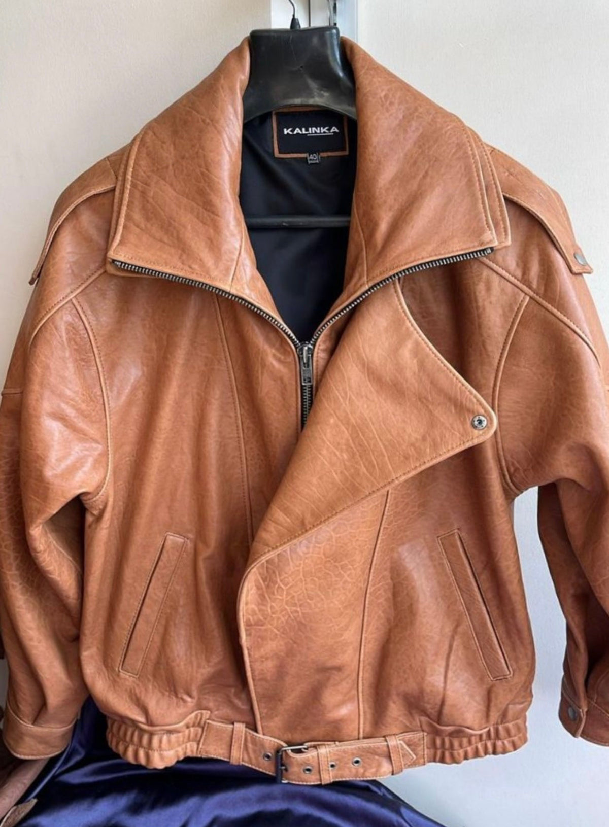 Patricia geaca oversized din piele texturata