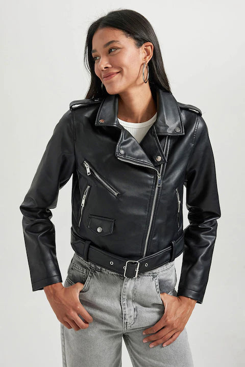 Vegan leather black jacket. Geaca supradimensionata din piele vegana