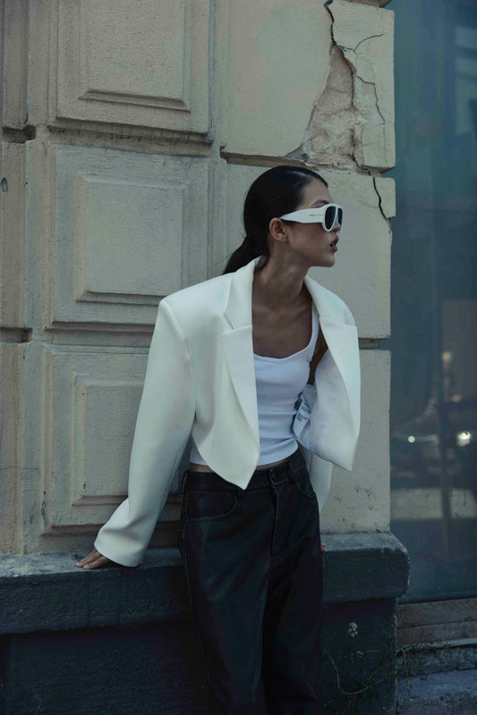 Cropped blazer. Sacou tăiat KALINKA FURS