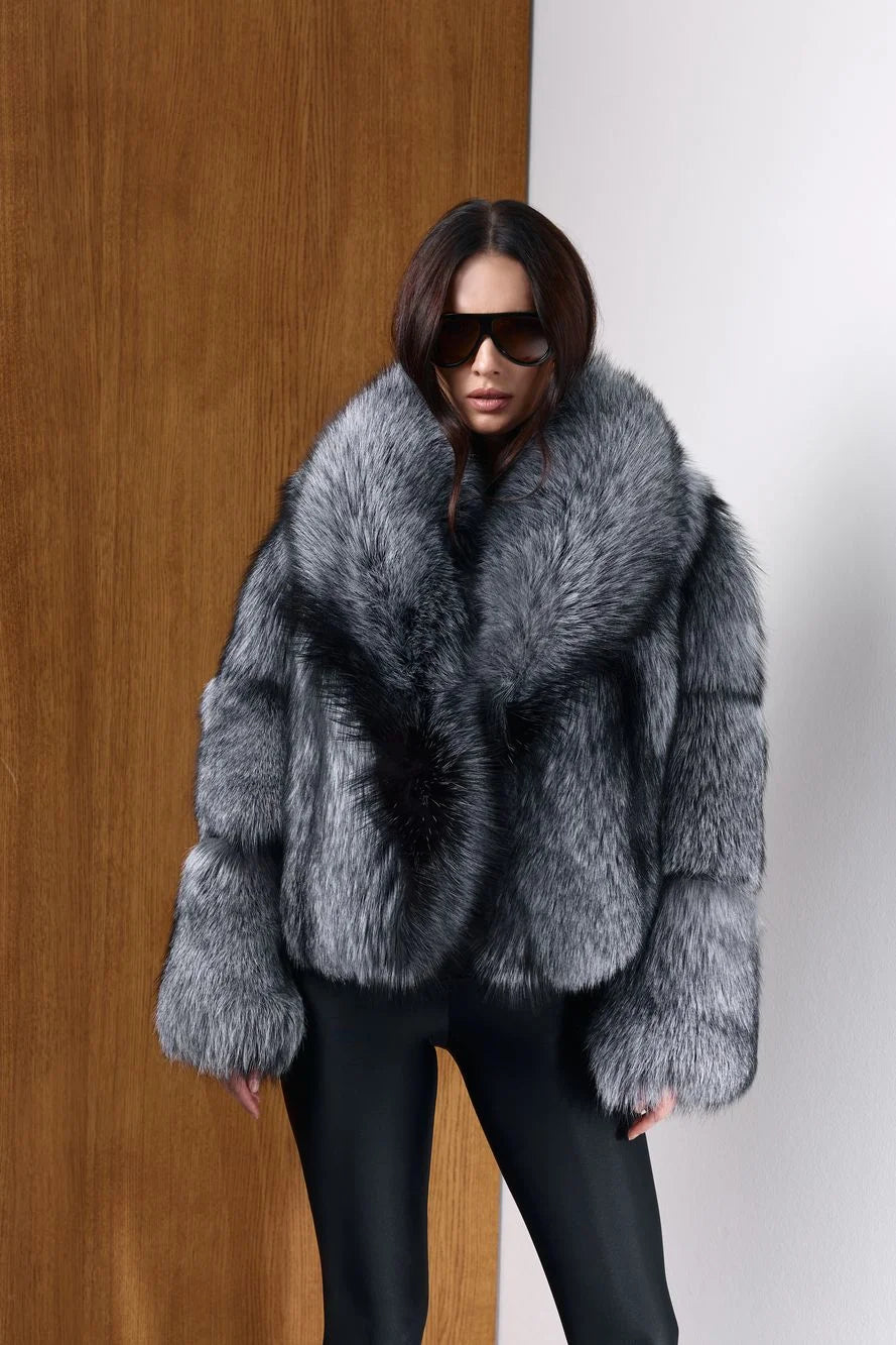 Vera Natural silver fox fur coat with collar