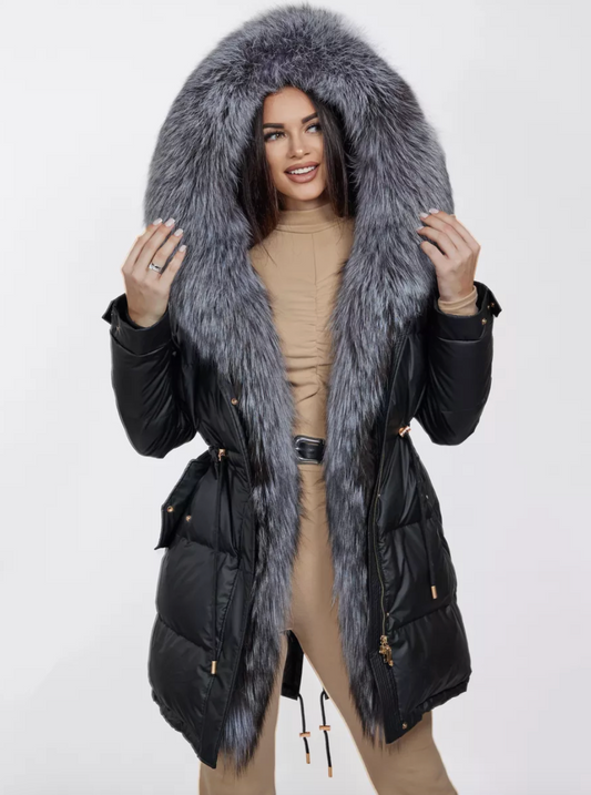 Geaca pufoasa de iarna cu guler din vulpe argintie KALINKA FURS