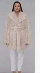 Blana ecologica din pene de strut. Culoare crem KALINKA FURS