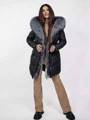 Geaca pufoasa de iarna cu guler din vulpe argintie KALINKA FURS