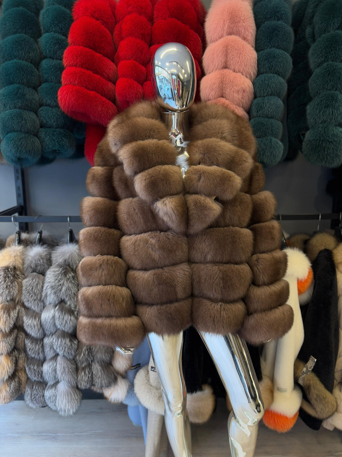 Caliopia Blana naturala de vulpe