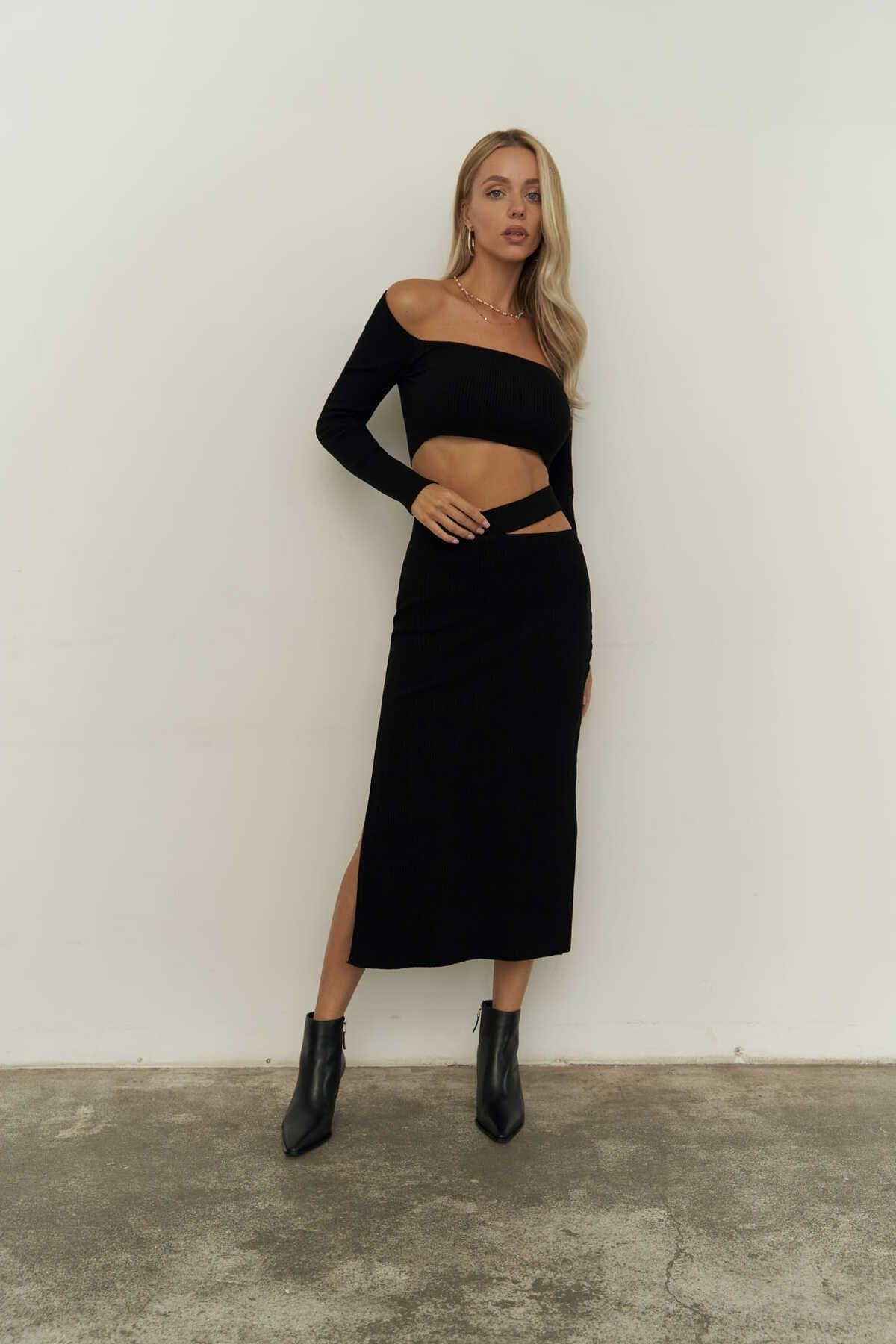 Set cu crop si fusta KALINKA FURS