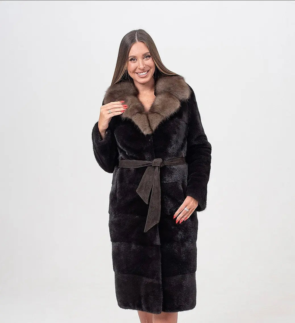 Natural Mink Fur Coat with Sable Collar. Haina din blana naturala de vizon cu guler din zibelina. KALINKA FURS