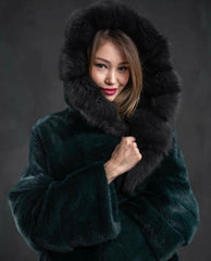 Natural Mink Fur Coat with Sable Collar. Haina din blana naturala de vizon cu zibelina. KALINKA FURS